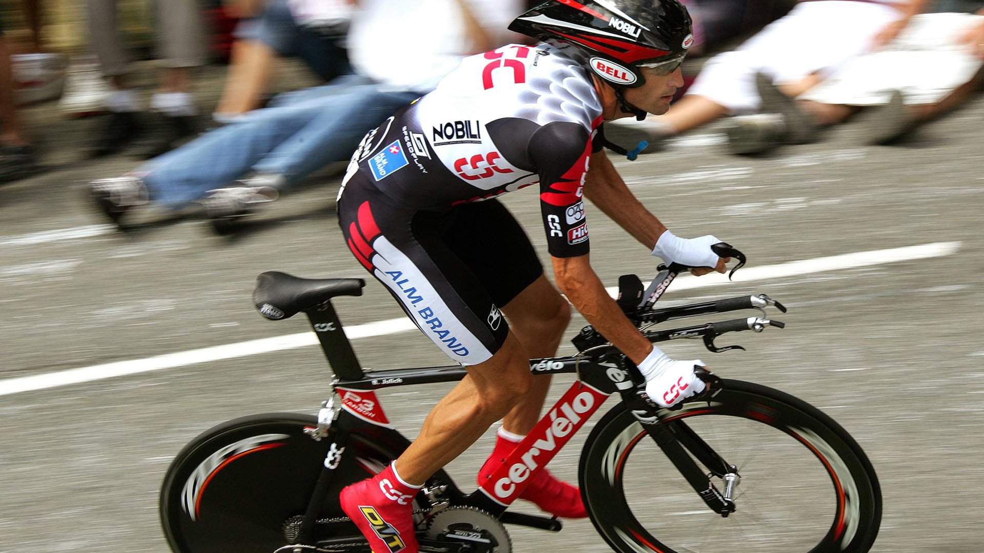 当次元壁崩塌,洪都拉斯压制罗马,梅西在NBA总决赛接管比赛